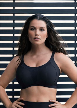 1200x1680-pdp-widescreen-FL102829-BLK-cons-Fantasie-Lingerie-Elevate-Black-Underwired-Sports-Bra.jpg
