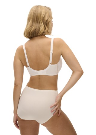 STARLIGHT_WHITE_UW-MOULDED-BALCONY-T-SHIRT-BRA_AA5200_B2_TRADE_3000.jpg