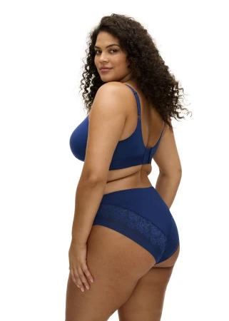 DOWNTIME_FRENCH-NAVY_NON-WIRED-BRALETTE_EL301417_NERINA_HIGH-LEG-BRIEF_EL302753_B_TRADE_3000_AW26.jpg