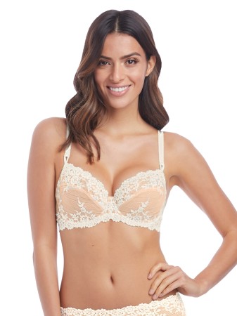 EMBRACE-LACE-NATURALLY-NUDE-UNDERWIRE-BRA-WA065191-BOYSHORT-WA067491-F-TRADE-3000-AW19.jpg